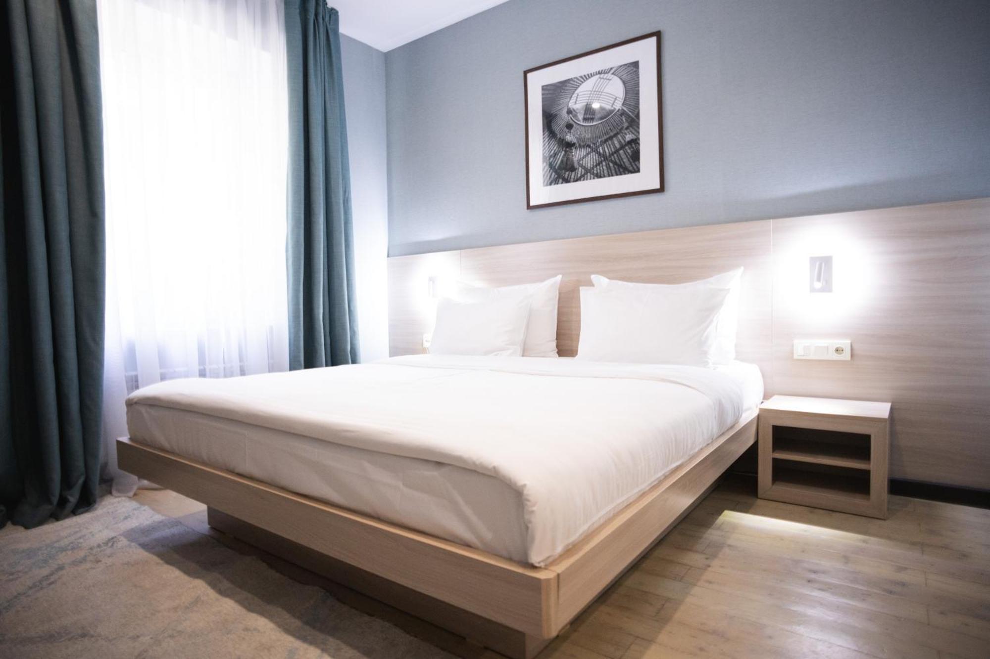 Resident Hotel Gogol Almaty Exterior foto